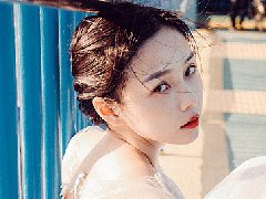 夢見和閨蜜挑婚紗