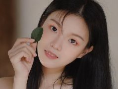 夢見螃蟹咬手