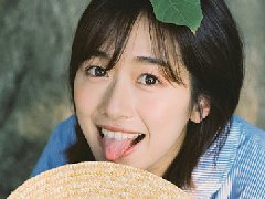 女人夢見蛇咬出血