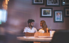 說什麼能打動的一個女生的心 如何說女生喜歡的甜言蜜語