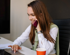 欠網貸了老婆要離婚怎麼挽回，別急，從根源上來解釋