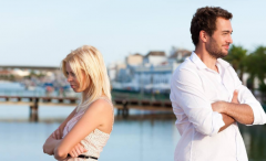 鴕鳥受到驚嚇怎麼做 鴕鳥受到驚嚇會怎麼做